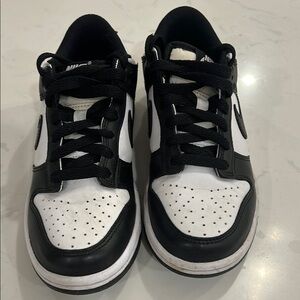 Nike Black and White Sneakers